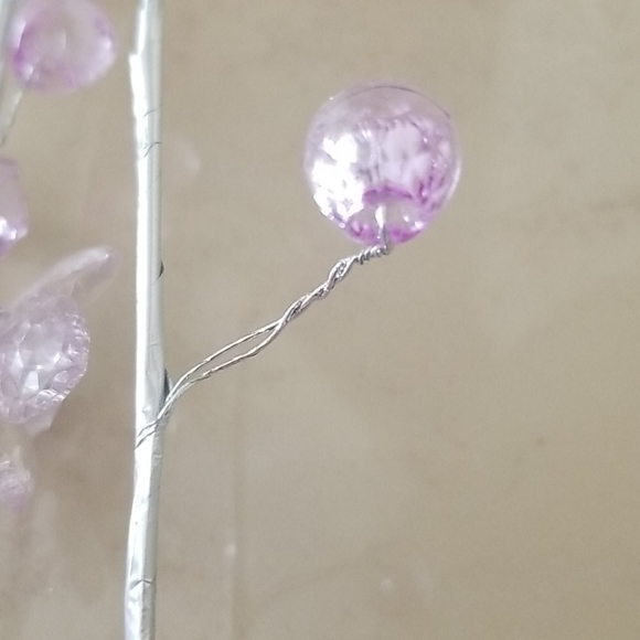 Lavender Glass Flower Strand - Picture 3 of 5